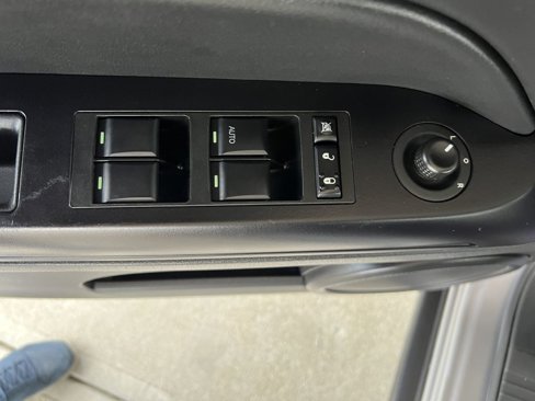 Used 2016 Jeep Patriot High Altitude image 22
