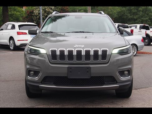 Used 2020 Jeep Cherokee Limited image 8