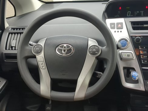 Used 2015 Toyota Prius V Two image 22