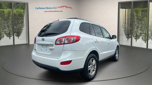 Used 2012 Hyundai Santa Fe GLS image 5
