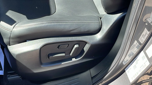 Used 2023 MAZDA CX-9 Touring image 11