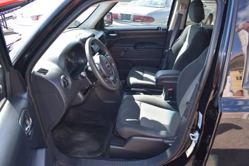 Used 2017 Jeep Patriot Sport image 11