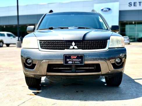 Used 2011 Mitsubishi Endeavor LS image 3