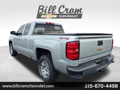 Used 2017 Chevrolet Silverado 1500 LT w/ Trailering Package image 6