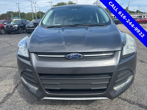 Used 2015 Ford Escape SE image 9