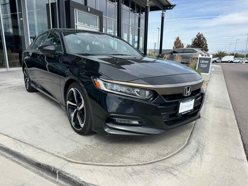 Used 2019 Honda Accord Sport image 11