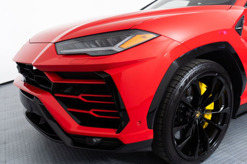 Used 2021 Lamborghini Urus image 13
