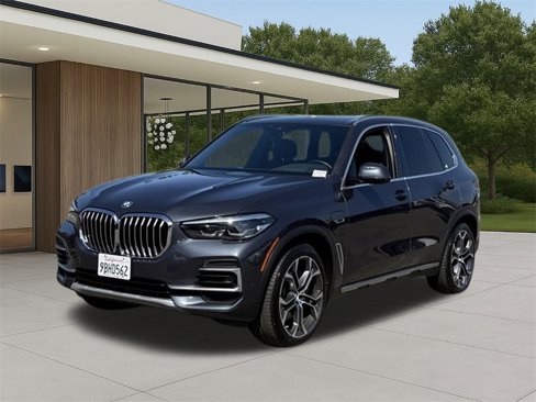 Certified 2022 BMW X5 xDrive45e w/ Climate Comfort Package image 2