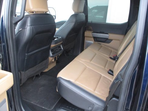 Used 2023 Ford F450 Lariat w/ Lariat Ultimate Package image 10