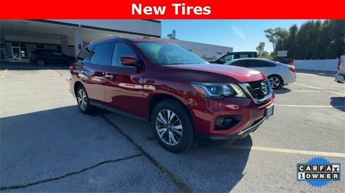 Used 2019 Nissan Pathfinder SL image 2