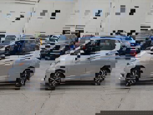 Used 2016 Honda Fit EX image 9