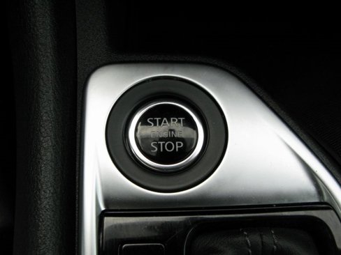 Used 2024 Nissan Sentra SV image 19