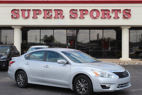 Used 2015 Nissan Altima 2.5 S w/ Special Edition Package image 3