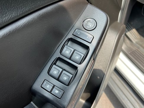 Used 2019 Chevrolet Tahoe 2WD image 15
