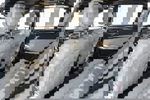 Used 2016 Mercedes-Benz E 400 Sedan image 30
