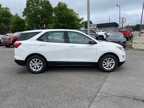 Used 2018 Chevrolet Equinox LS w/ LPO, Cargo Package image 6