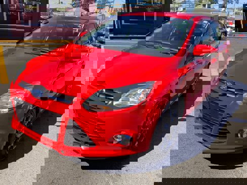 Used 2013 Ford Focus SE image 3