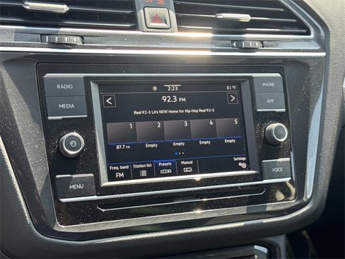 Certified 2022 Volkswagen Tiguan S image 21
