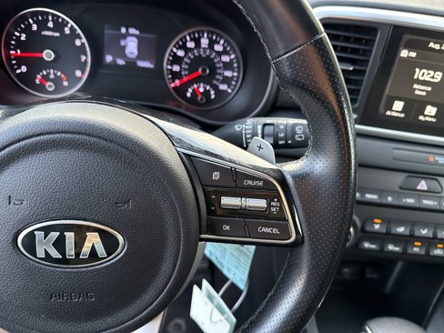 Used 2020 Kia Sportage S image 27