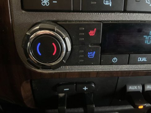 Used 2011 Ford F350 Lariat w/ Lariat Interior Pkg image 7