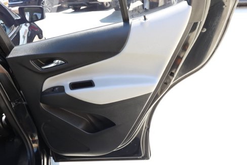 Used 2021 Chevrolet Equinox LS image 14