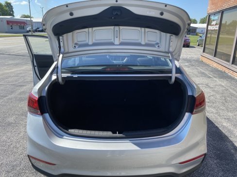 Used 2018 Hyundai Accent SE image 13
