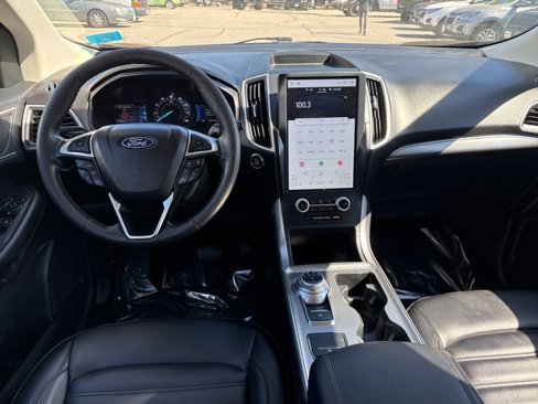 Used 2022 Ford Edge SEL image 21