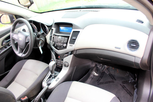 Used 2015 Chevrolet Cruze LS image 35