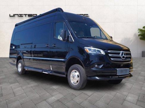 Used 2020 Mercedes-Benz Sprinter 3500 image 6