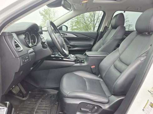 Used 2022 MAZDA CX-9 Touring w/ Touring Premium Package image 13