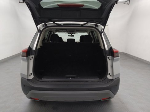 Used 2021 Nissan Rogue SV image 29