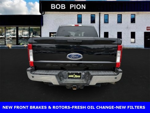 Used 2017 Ford F250 XLT w/ XLT Value Package image 5