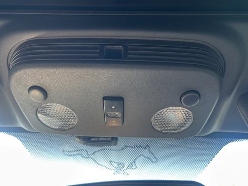 Used 2013 Ford Mustang Convertible image 27
