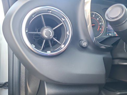 Used 2021 Chevrolet Camaro LT image 24