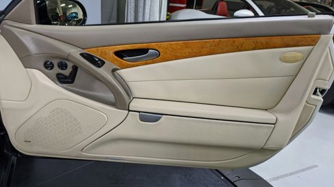 Used 2008 Mercedes-Benz SL 550 image 25