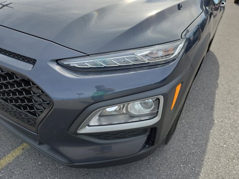 Used 2019 Hyundai Kona SE image 9