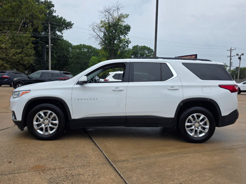 Used 2021 Chevrolet Traverse LT w/ LPO, Cargo Package image 6