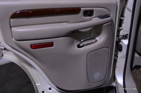 Used 2005 Cadillac Escalade AWD image 7