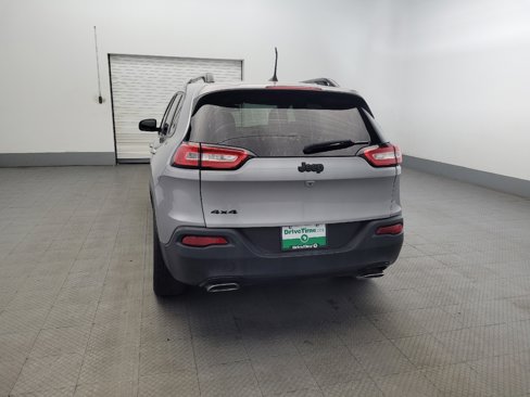Used 2016 Jeep Cherokee High Altitude image 6