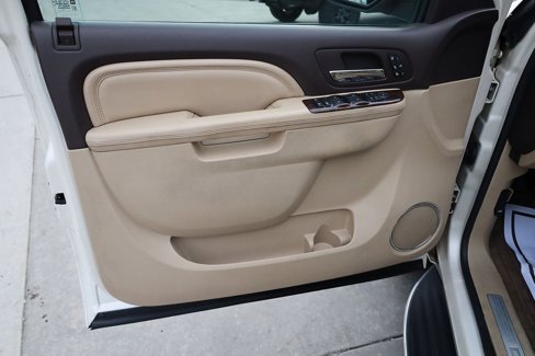 Used 2011 GMC Yukon Denali image 10