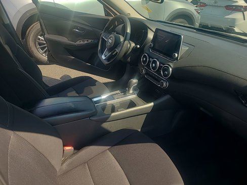 Used 2024 Nissan Sentra SV w/ All-Weather Package image 16
