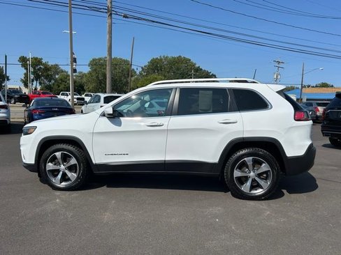 Used 2019 Jeep Cherokee Limited image 6