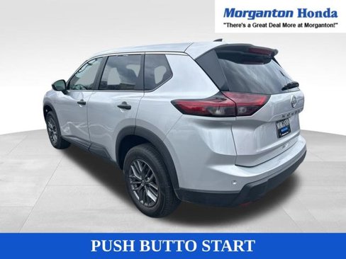 Used 2024 Nissan Rogue S image 7