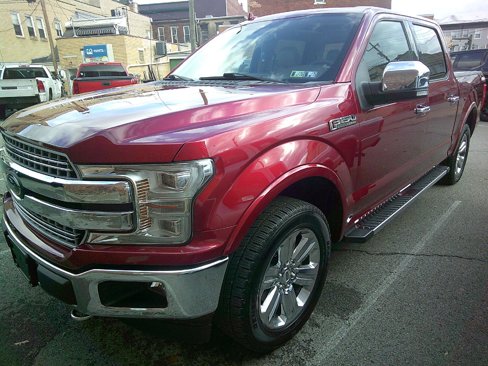 Used 2018 Ford F150 Lariat w/ Equipment Group 502A Luxury image 3