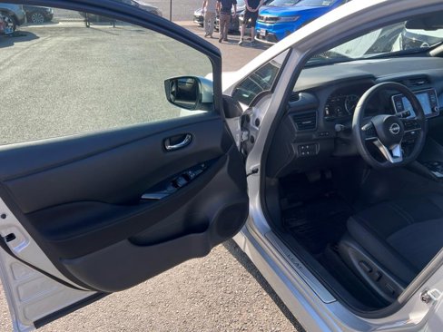 Used 2024 Nissan Leaf SV Plus image 8