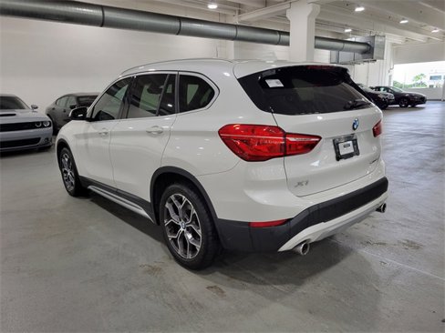 Used 2020 BMW X1 sDrive28i image 12