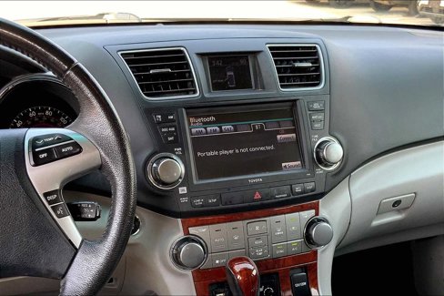 Used 2012 Toyota Highlander Limited image 6