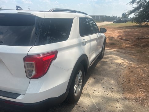 Used 2021 Ford Explorer XLT image 8