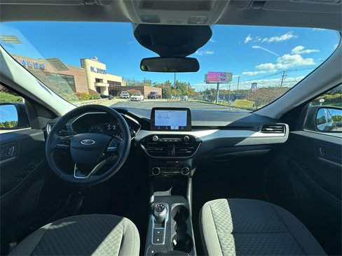 Used 2022 Ford Escape SE w/ Convenience Package image 16