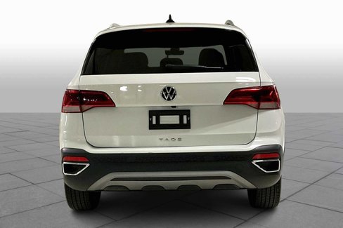 Used 2023 Volkswagen Taos SE image 4